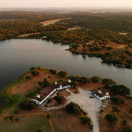 רדונדו Fontes - A Essencia Do Alentejo Com Lago Privado מראה חיצוני תמונה